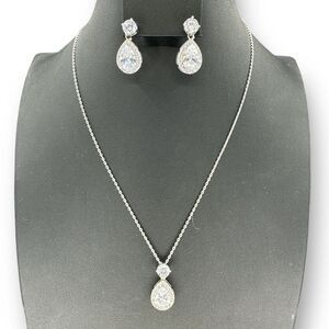 Jewelry Set Cubic Zirconia Necklace and Earrings Teardrop Dangling Silverstone